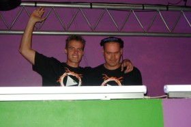 DJ FLIGHT