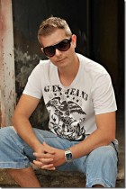 Riaan